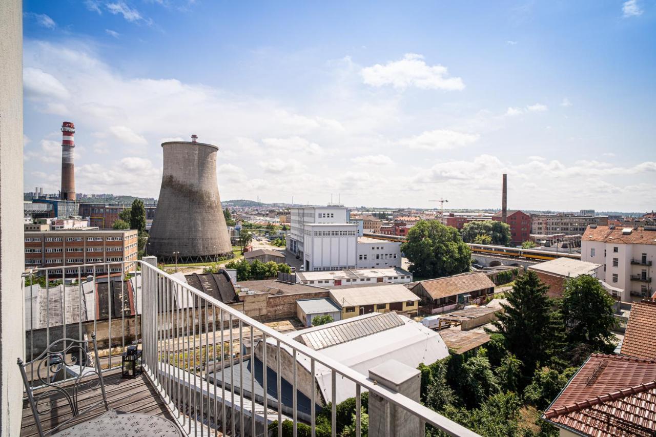 Zeppelin Studio With An Industrial View - Brno 아파트 외부 사진